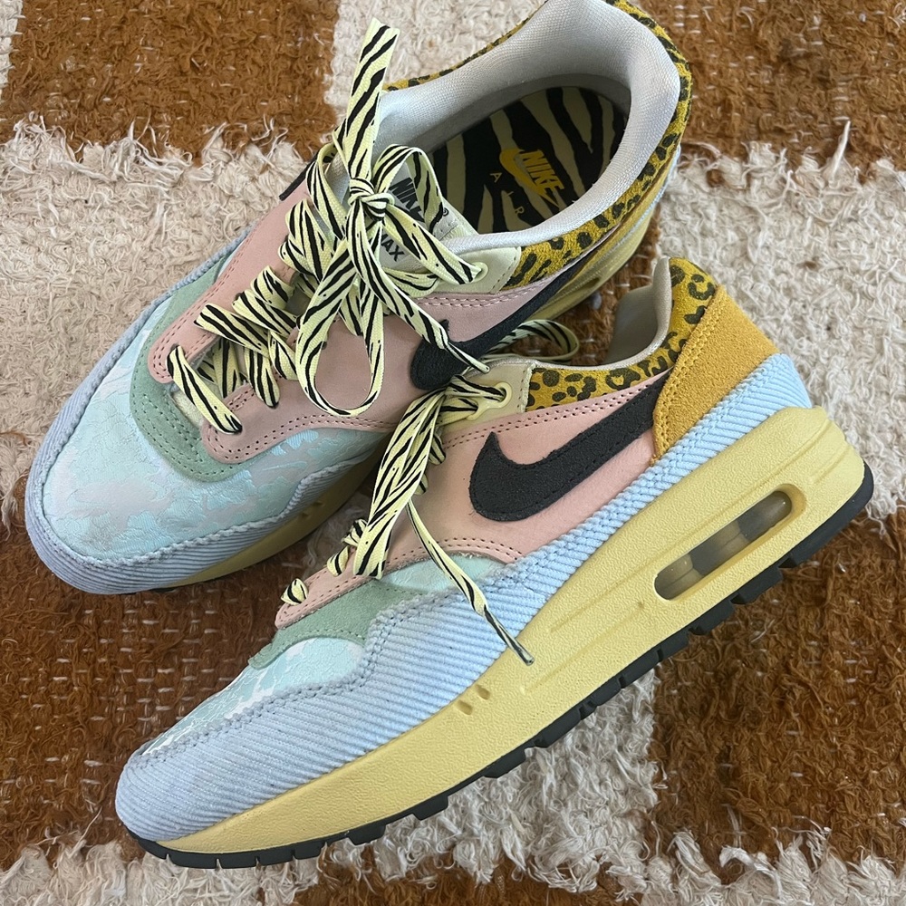 Nike Air Max 1 '87 - Women’s Size 7.5